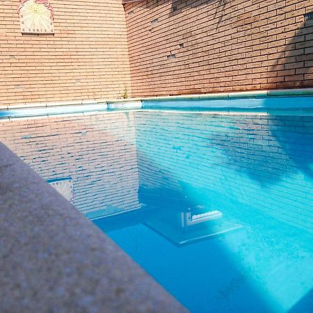 La Villa Di Bambi Vanzago Экстерьер фото